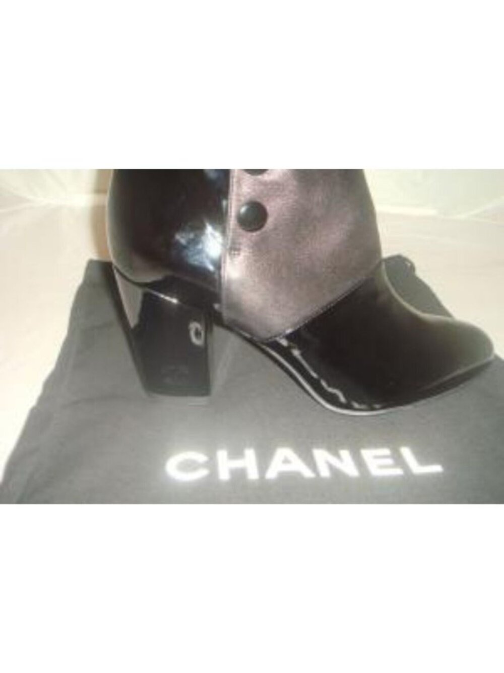 Chanel Karl Lagerfeld Runway Leather Button Boots Black Brown 10/40 New in Box - Picture 10 of 10